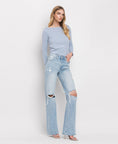 Load image into Gallery viewer, HIGH RISE FLARE JEANS T5346