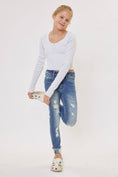 Load image into Gallery viewer, KIDS HIGH RISE ANKLE SKINNY JEAN