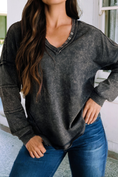 Load image into Gallery viewer, Long Sleeve Raw Edge V Neck