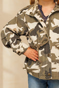 Load image into Gallery viewer, Kids Oversized Camouflage Utility Jacket
