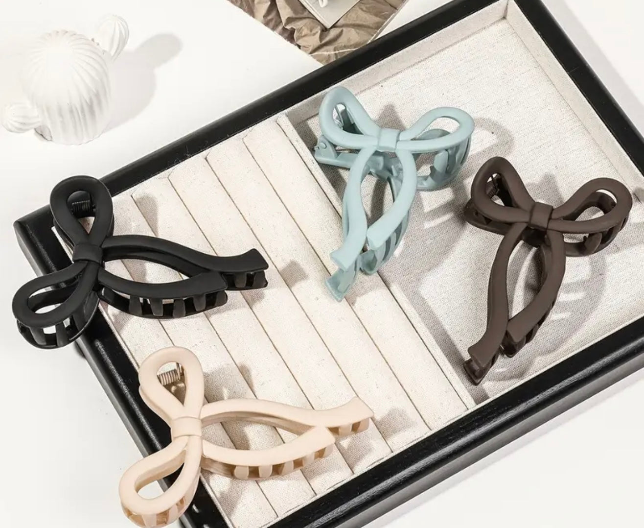 Bow Claw Hair Clip