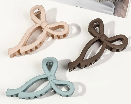 Bow Claw Hair Clip