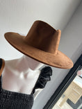 Load image into Gallery viewer, River - Wide Brim Fedora
