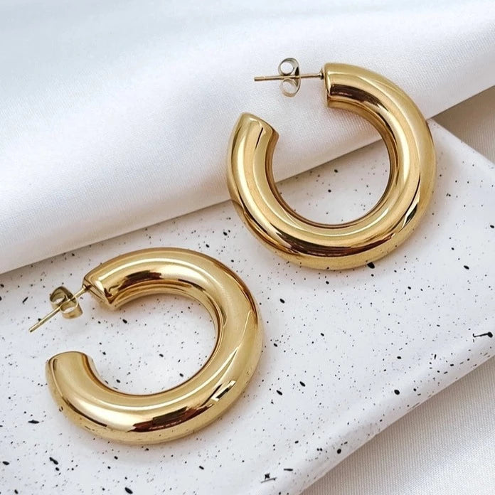 Efa 1.5” Gold Hoops