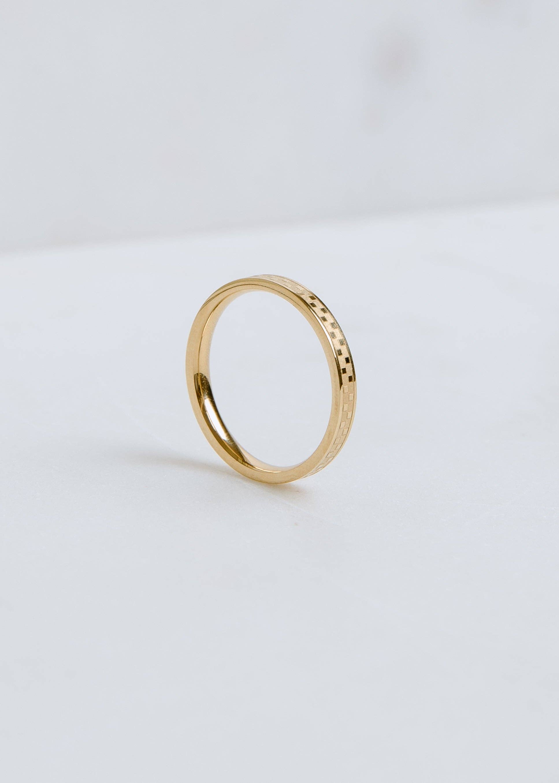 Lola Checkered Ring