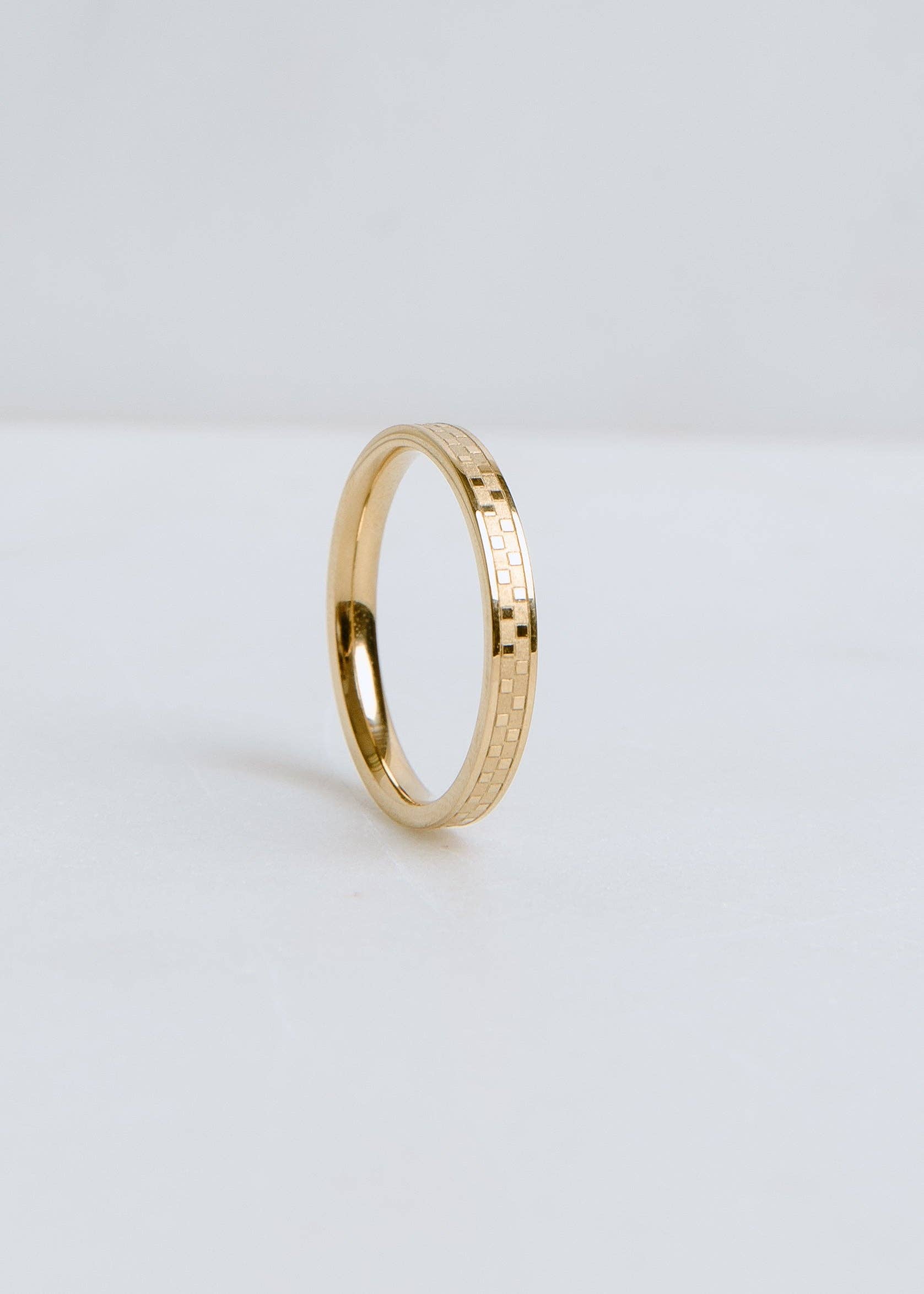 Lola Checkered Ring
