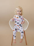 Load image into Gallery viewer, Spooky Bows Two Piece Set
