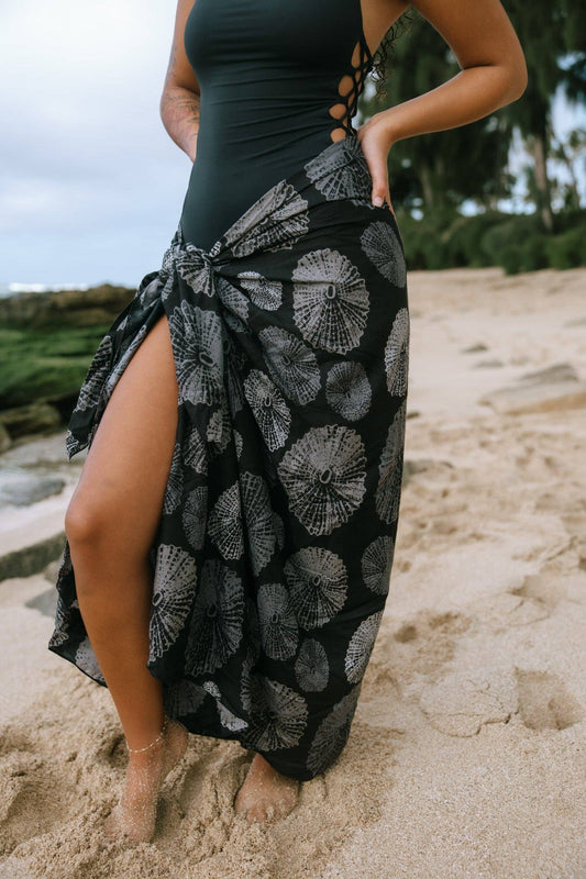Sarong -ʻEleʻele Pareo